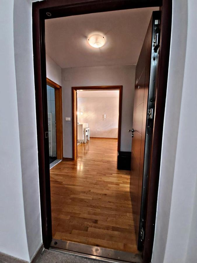 Apartment Aria Lux Мостар Екстер'єр фото
