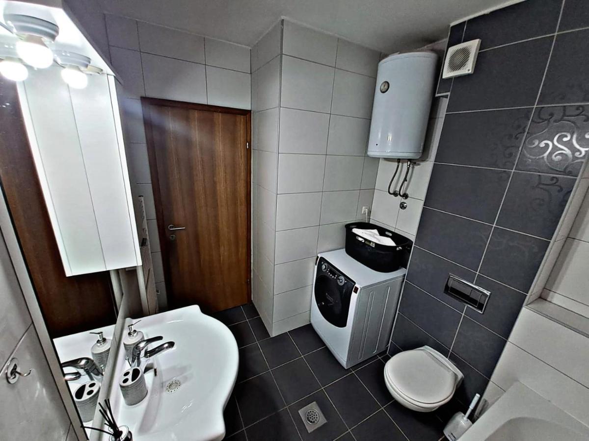 Apartment Aria Lux Мостар Екстер'єр фото